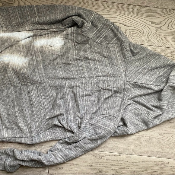 Wilfred Free Aritzia Sweater - Picture 2 of 3